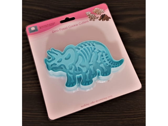 Vypichovač dinosaurus - triceratops