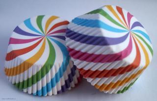 Papírové košíčky na muffiny - spirála barevná 48 ks